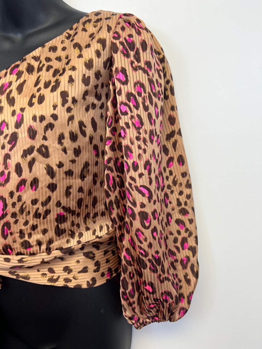 Express Women's Brown Pink One Shoulder Dressy New With Tags Blouse Size Small - Picture 4 of 11